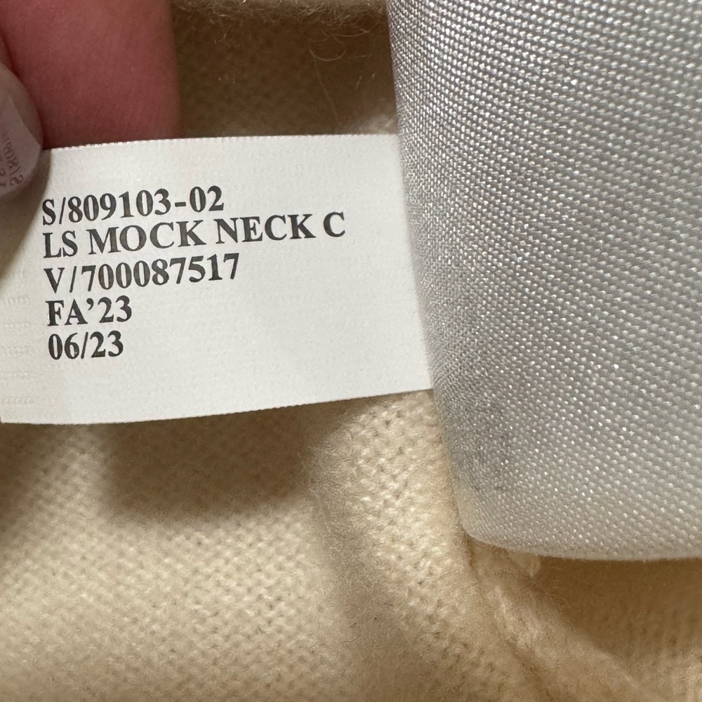 BR Banana Republic S Mock Neck Long Wide Sleeve Ivory Cashmere Sweater Oversized - Picture 6 of 12
